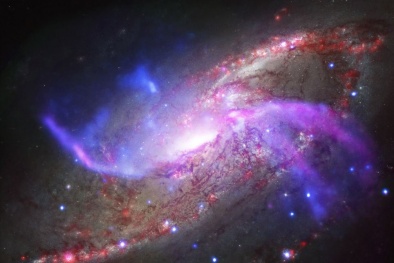 Hiện tượng “pháo hoa” hiếm thấy ngoài vũ trụ